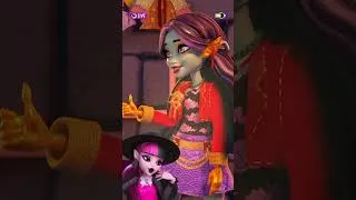 Thumbnail: Fit Check 🐉 Jinafire Brings the Fire | Monster High Original #shorts