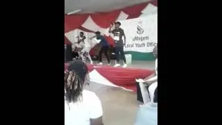 Thumbnail: mc records kzn [suka la] performence
