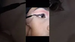 Thumbnail: 🌸 Soft Pink Cut Crease Eye Makeup Tutorial ✨ Easy Glam Eye Look for Beginners #Shorts