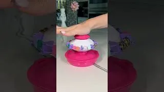 Thumbnail: This Machine Makes Bracelets in seconds! 😱