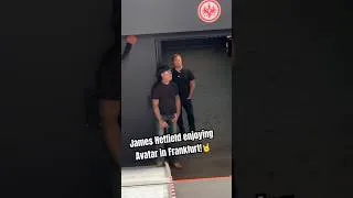 Thumbnail: James Hetfield enjoying Avatar in Frankfurt