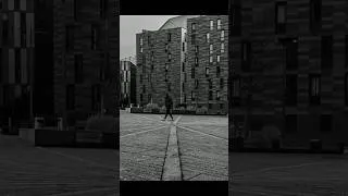 Thumbnail: This composition trick instantly improves street photos (POV)