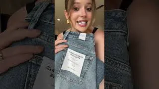 Thumbnail: Pear shaped curvy girl tries Good American pants! High hopes for Khloe to understand a curve body