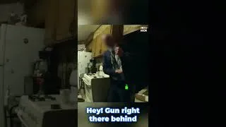 Thumbnail: Predator Surprises Police with a Gun