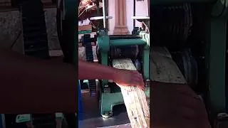 Thumbnail: Only in Kenya guys...this is how sugarcane juice is made.