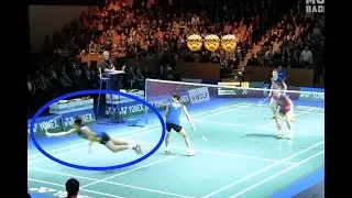 Thumbnail: The COOLEST Doubles Match Point?! 🤩🏸
