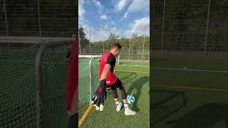 Thumbnail: Speed Challenge without Warm Up 🧤😳 #gripmode #goalkeeper #football