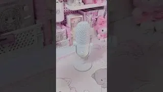 Thumbnail: Crystal-clear voice. Clean RGB glow. 💕 Leveling up my setup with Razer Seiren V3 Chroma 🎤