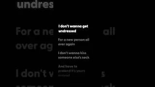 Thumbnail: sombr - undressed (lyrics)