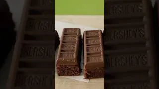 Thumbnail: 板チョコファッジブラウニー #chocolate #fudge #brownie #hersheys #duncanhines #satisfying #calm #valentinesday