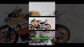 Thumbnail: FULL VIDEO ABOVE 👆▶️ The famous Honda V5 #marcmarquez #valentinorossi