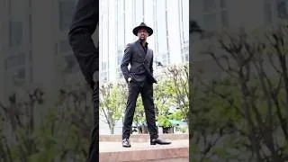 Thumbnail: POSE IDEA 📸 | Fashion and Style | Daniel Asante #shorts