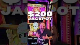 Thumbnail: $200 SPIN MO ROWS FOR THE JACKPOT ON MO MO MO MUMMY #shorts #fyp #casino