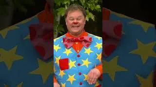 Thumbnail: Can you sign 'Race' with Mr Tumble? #makaton #somethingspecial #learning #ytshorts
