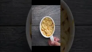 Thumbnail: MACARONI AND CHEESE🥧🍝 #shortsfeed