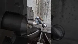 Thumbnail: machining oil grooves