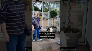Thumbnail: an everyday garden centre trip in the Sally #casualoutfits