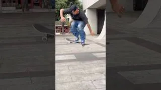 Thumbnail: Andrew Reynolds at Jkwon.