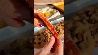 Thumbnail: PB&J, but make it a warm, gooey cookie. 😮‍💨🍓🥜