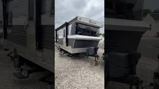 Thumbnail: This trailer is a lot newer than you think!