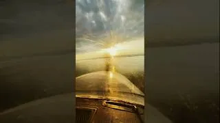 Thumbnail: August 24, 2026 When a New York pilot is a  photographer, the sky is like this......