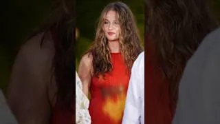 Thumbnail: Princess Leonor & Infanta Sofía STUN at Royal Marivent Reception! 👑🇪🇸