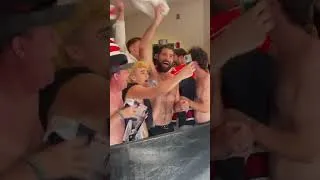 Thumbnail: Pat Maroon goes tarps off at Stanley Cup Final
