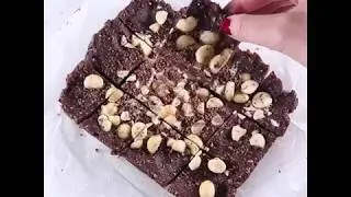 Thumbnail: Jessica Sepel's healthy macadamia blender brownies