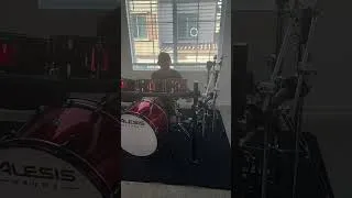 Thumbnail: Setting up the Alesis Steike Pro SE drums #badbunny #drums