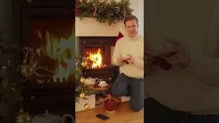 Thumbnail: Cozy Xmas knitting - fingerless gloves