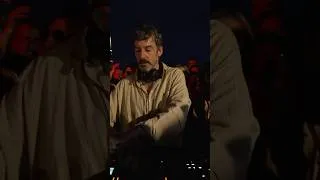 Thumbnail: Bonobo dropping his new single ‘Drift’ in his recent set for Mixmag ✨