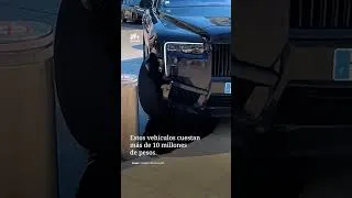 Thumbnail: Auto de Lujo Choca con Poste de Seguridad