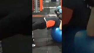 Thumbnail: Why I Like The Incline Chest Press on a Swissball