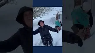 Thumbnail: Milagroso rescate en Chile: hallan con vida a tres jóvenes desaparecidos en el Cajón del Maipo