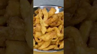 Thumbnail: Monsoon Special Namak Para | Crispy Tea-Time Snack Recipe #NamakPara #MonsoonSpecial #TeaTimeSnacks