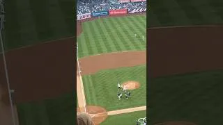 Thumbnail: JALEN BRUNSON & JOSH HART throw out 1st pitch at Yankee Stadium! #mlb #yankees #knicks