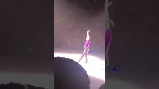 Thumbnail: Jason Brown | Bow and Applause