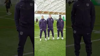 Thumbnail: This or That with Trent Alexander Arnold, Saka and Dean Henderson