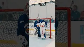 Thumbnail: New York Islanders Blue & White Scrimmage Ice Cam