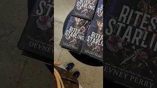 Thumbnail: come book shopping with me for new releases! ✨