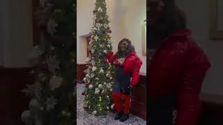 Thumbnail: Merry Christmas and a prosperous New year.