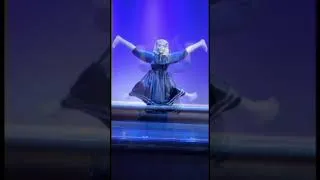 Thumbnail: Olympic gymnast does Egyptian happy dance on his hands.  Plays with your eyes a little bit.
