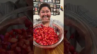 Thumbnail: Making Strawberry Sago with Apple #cookinginshorts #sagoseries
