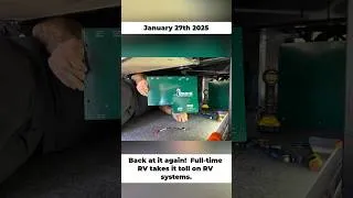 Thumbnail: RV Tech Comes To Us: Newmar NewServ RV Repair at Resort! #shorts