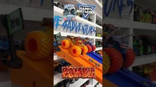 Thumbnail: MonsterJam #Toy #MonsterTruck #Racing #1177 FIRE 🆚 STARS & STRIPES double Zombie Birthday Battle