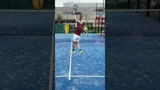 Thumbnail: Would you be able to predict that last shot 🤔  #padel #sports