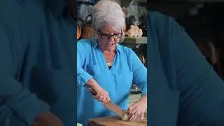 Thumbnail: How to Dice an Onion #shorts #pauladeen #howto #quickcooking #tips #onion