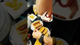 Thumbnail: dogs tonight