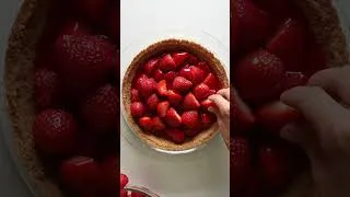 Thumbnail: Easy Strawberry Pie