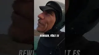 Thumbnail: Wellen-Überlebenstipp: Füße zuerst, nicht Kopf!